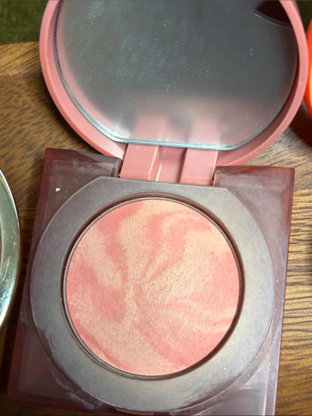BECCA Champagne Split Shimmering Skin Perfector - Flowerchild